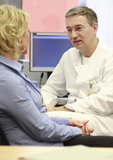 Barmer GEK Report Krankenhaus 2013: Deutlich weniger Klinikaufenthalte wegen Darmkrebs